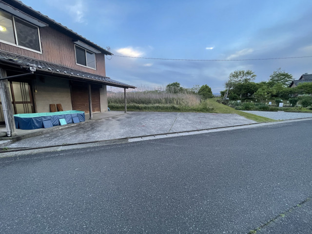 【だれでもシェアパー】宇留津ガレージの駐車場写真