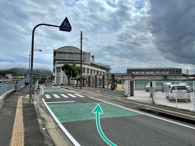 第三小学校【淡路島まつり公式駐車場】の駐車場写真
