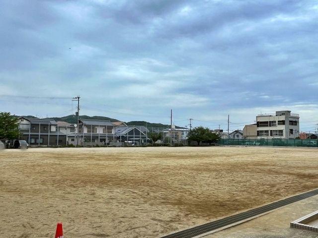 第三小学校【淡路島まつり公式駐車場】の駐車場写真