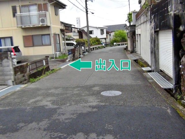 神戸市有野台9丁目ガレージの駐車場写真