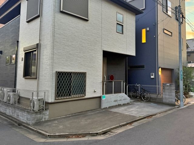 駐車場写真2