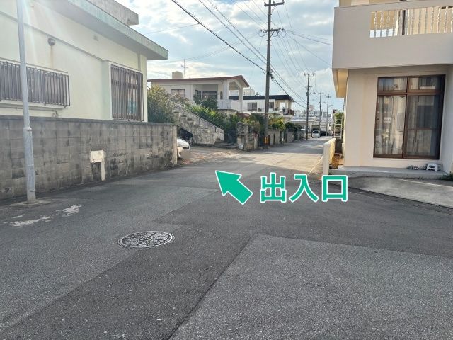 泡瀬3丁目19-23駐車場の駐車場写真