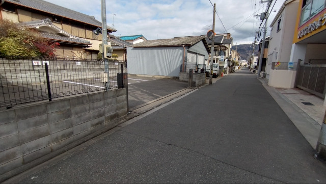 花園幼稚園前駐車場の駐車場写真