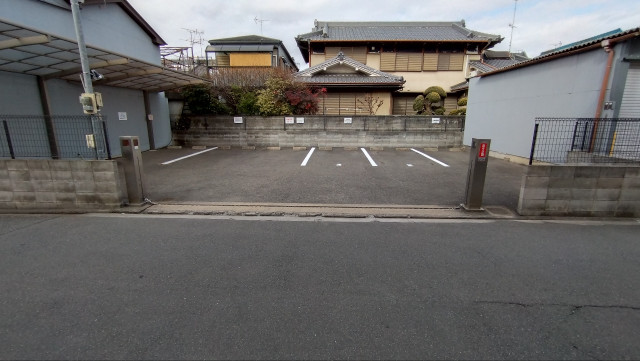 駐車場写真2