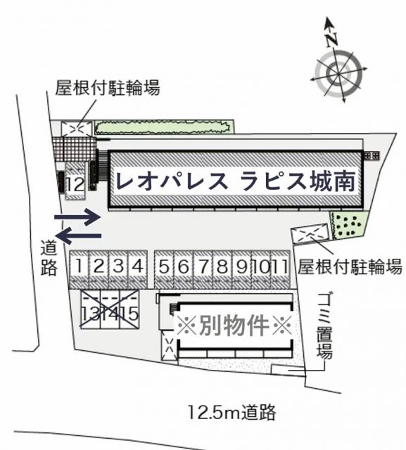 レオパレスラピス城南駐車場【16443】の駐車場写真