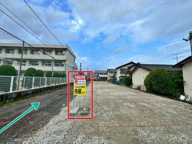 泉田月極パーキングの駐車場写真