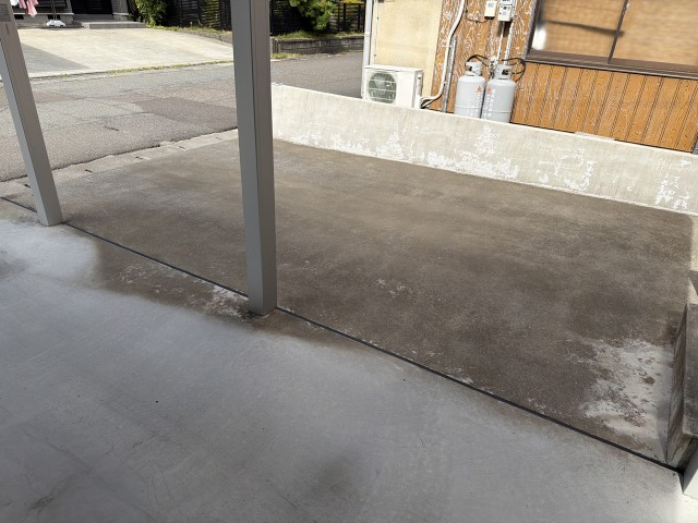 新松島町2-25駐車場の駐車場写真