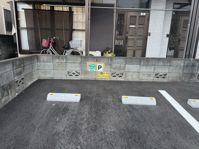 新曽236駐車場の駐車場写真