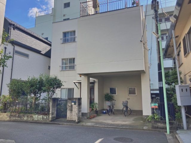 中町3丁目6鈴木邸[アキッパ]駐車場※前向き駐車限定※の駐車場写真