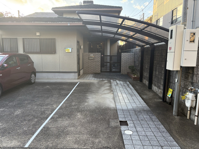 西新屋敷揚屋町駐車場（角屋、梅小路公園、鉄道博物館、京都水族館近く）⭐️akippa駐車場の駐車場写真