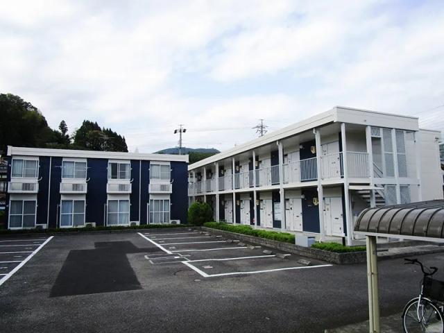 レオパレスL イーズ駐車場【20775】の駐車場写真