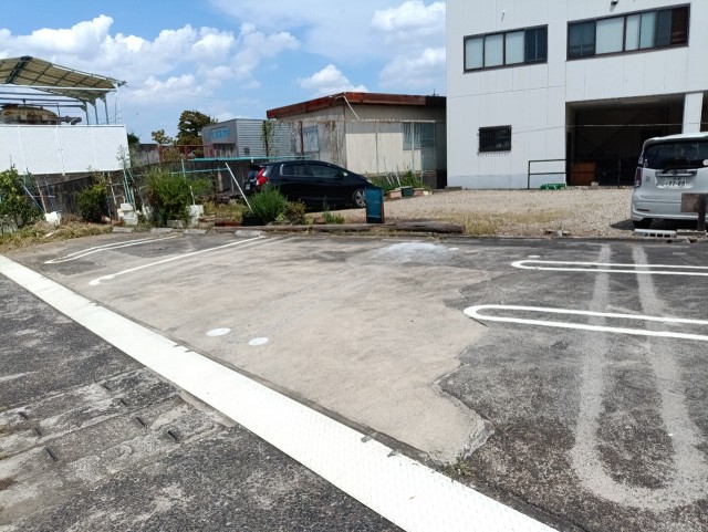 木曽川町黒田字古城２５番１０駐車場の駐車場写真