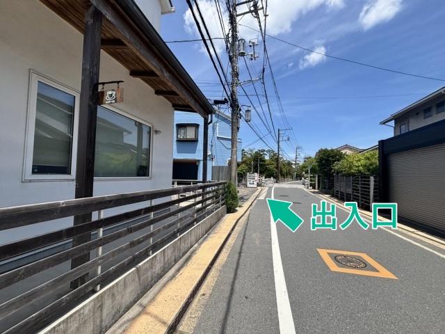 東郷橋ブルーゲイブルズ駐車場の駐車場写真