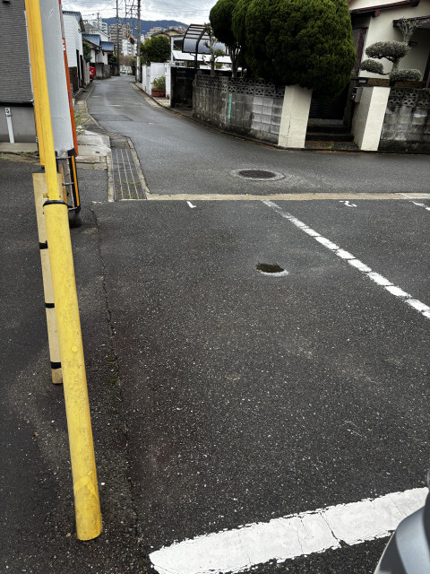 和田🅿️ 1番　ワンボックスまで🉑全8台の駐車場写真