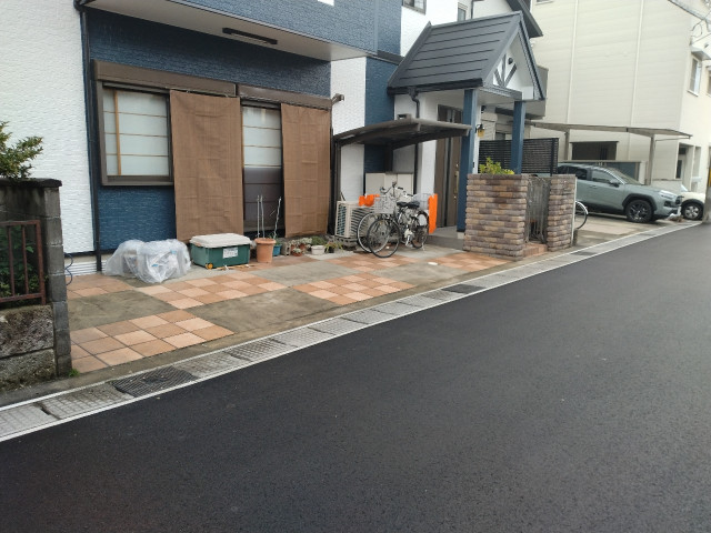 小倉町堀池39-45 個人宅☆アキッパ駐車場の駐車場写真