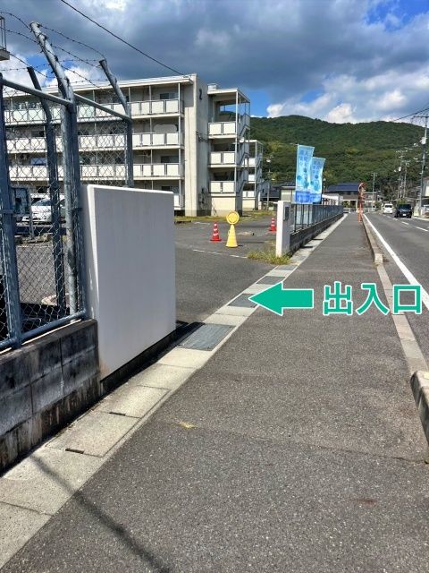 ビレッジハウス松崎の駐車場写真