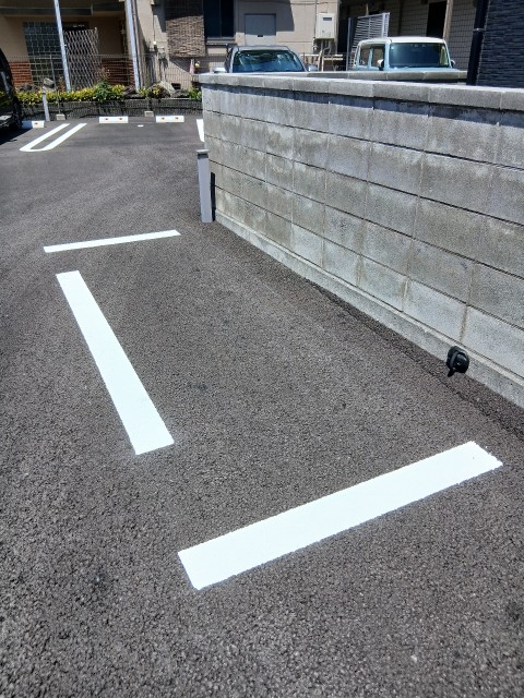 BLUELEAF岡谷銀座　バイクN 駐車場の駐車場写真