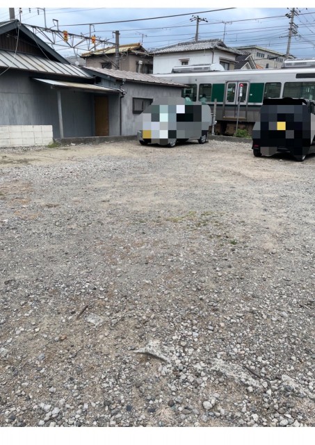和歌山県和歌山市納定の駐車場写真