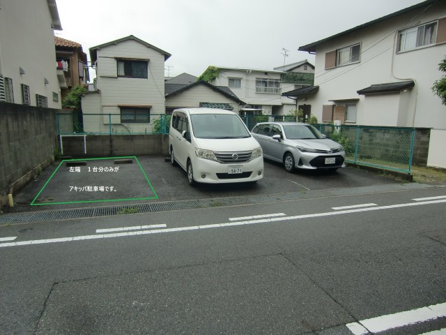 駐車場写真2