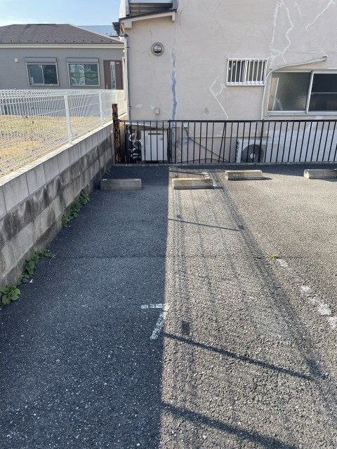 西新小岩5丁目15-21  アキッパ７番の駐車場写真