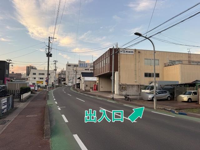 【西側】柳町3-15☆アキッパ駐車場の駐車場写真