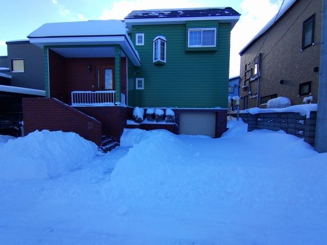 豊平区西岡4条5-4-3駐車場の駐車場写真