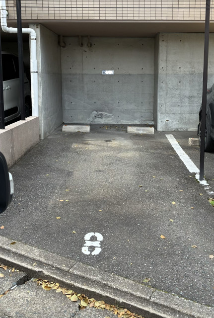 駐車場写真2