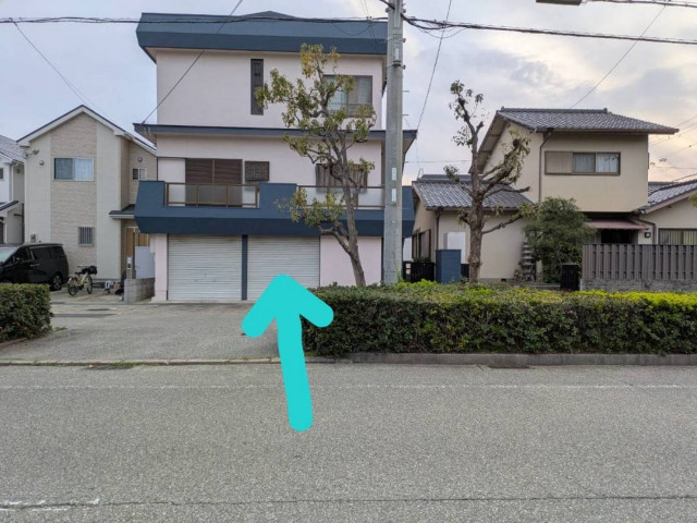 浜甲子園1丁目18森野邸駐車場1の駐車場写真