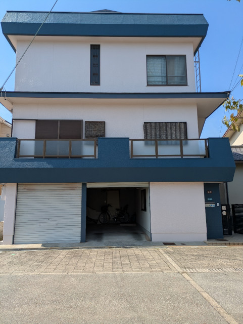 浜甲子園1丁目18森野邸駐車場1の駐車場写真