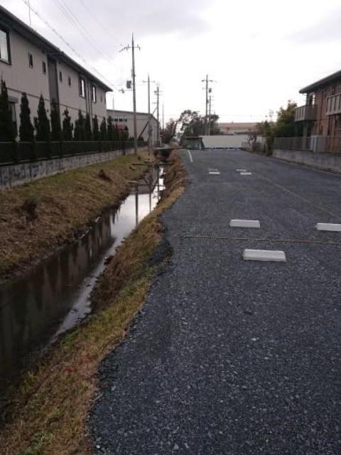 六条月極駐車場の駐車場写真