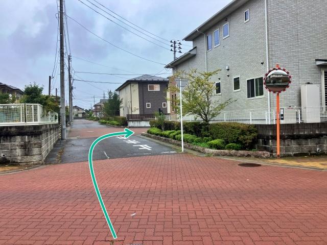 菅谷台4丁目11-9駐車場の駐車場写真