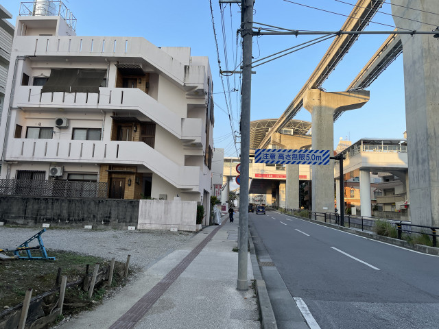 モノレール首里石嶺駅近の駐車場写真