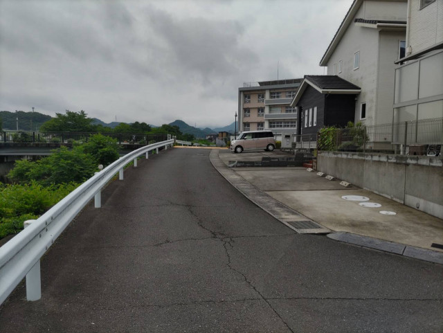 坂ノ市中央5丁目の駐車場写真