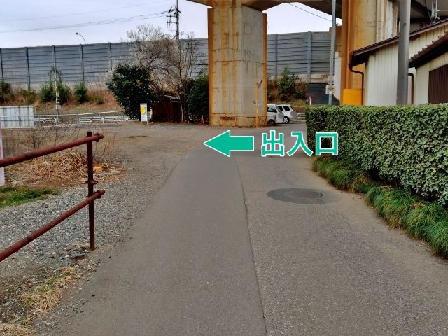 ケーズパーク下宿の駐車場写真