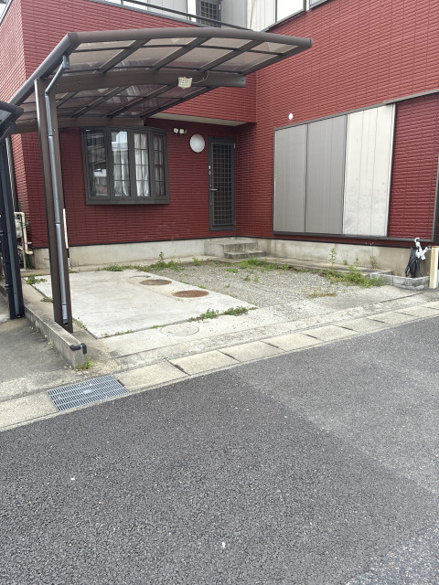 高屋町遠場駐車場の駐車場写真