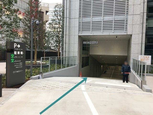 7.ご利用駐車場入り口になります。現地管理人の誘導に従って駐車してください。