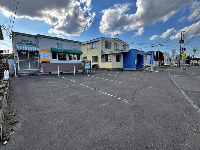 北海道北広島市中央5丁目7-1 駐車場の駐車場写真