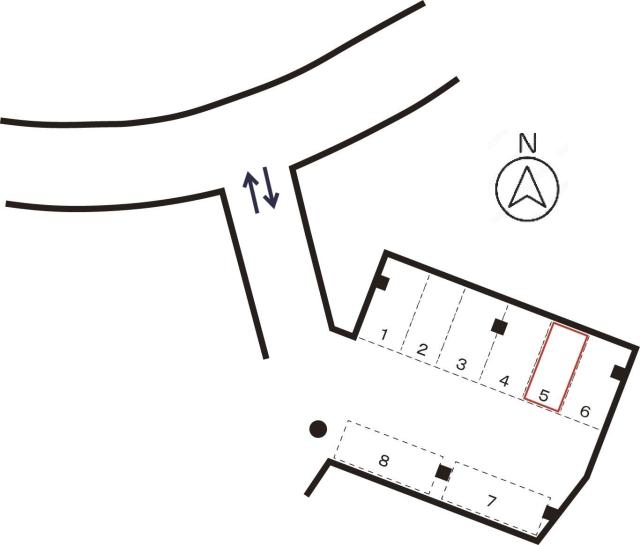 ドエルパークサイド アキッパ駐車場の駐車場写真