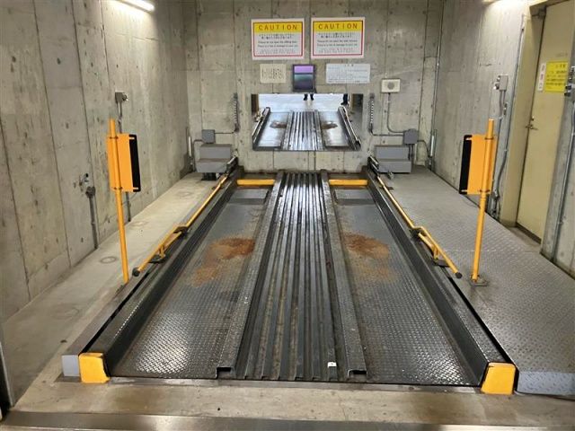 Dパーキングホテルモントレ ラ・スール福岡駐車場【高さ155cm以下】の駐車場写真