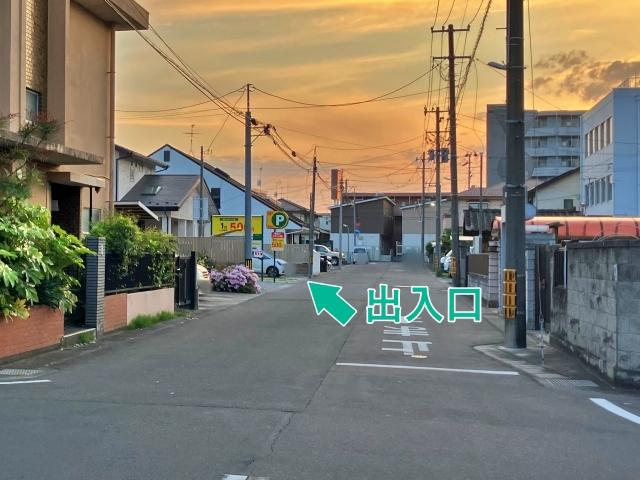 志波町4-7駐車場の駐車場写真