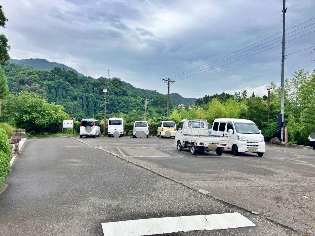 P6 信州新町美術館駐車場（障害者専用）16:30〜23:00の駐車場写真