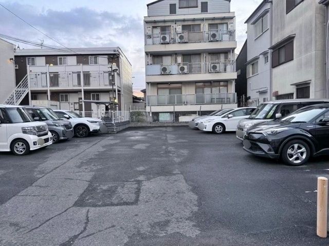 駐車場写真2
