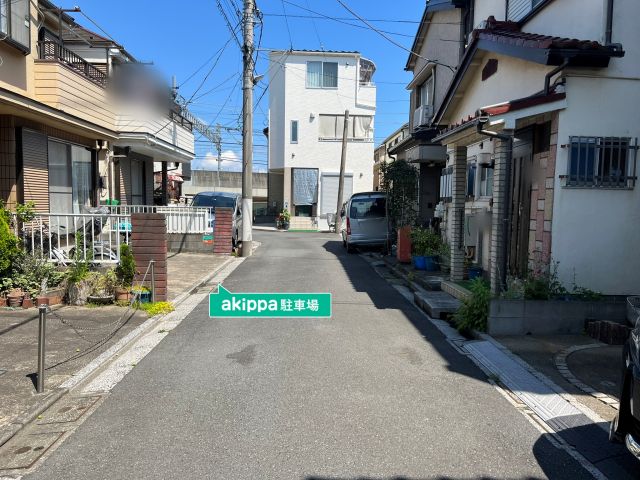 東伊興3丁目7金本邸☆akippa駐車場の駐車場写真