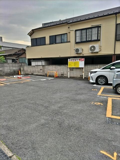 SANパーク上落合1の駐車場写真