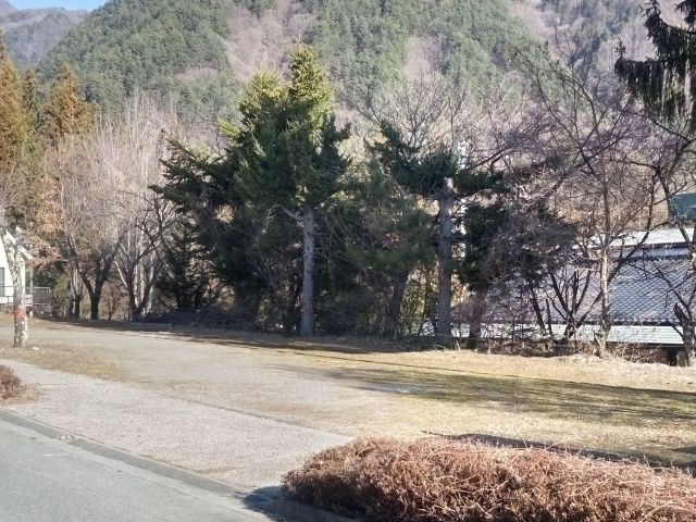 駒ヶ岳ロープウェイバス停近く駐車場の駐車場写真