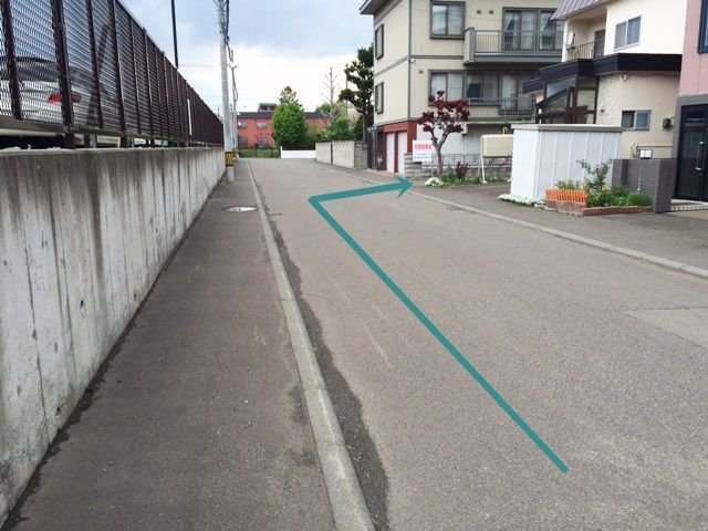 札幌市豊平区福住1条3丁目12-24 akippa駐車場の駐車場写真