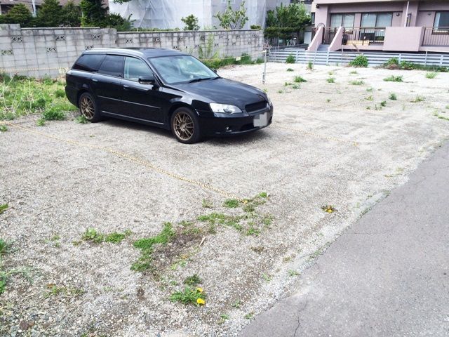 札幌市豊平区福住1条3丁目12-24 akippa駐車場の駐車場写真
