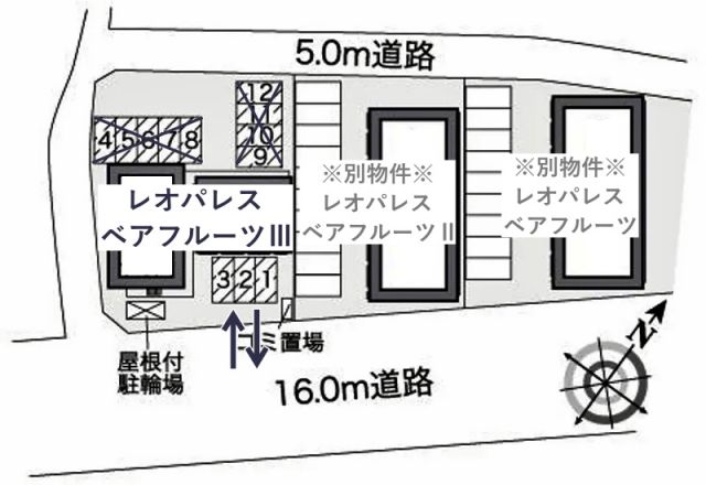 レオパレスベアフルーツⅢ駐車場【26966】の駐車場写真