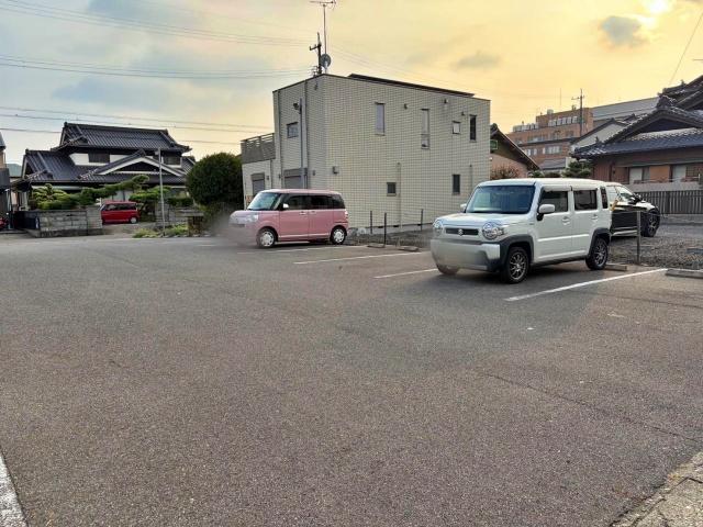 ルコアキッズ アキッパ駐車場の駐車場写真