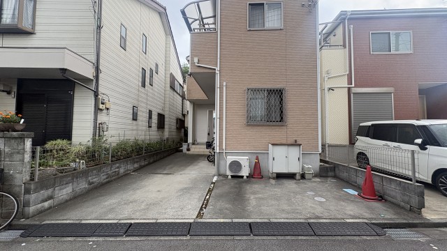 むさし野南27-8駐車場の駐車場写真